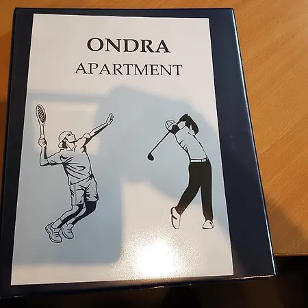 Anna And Ondra