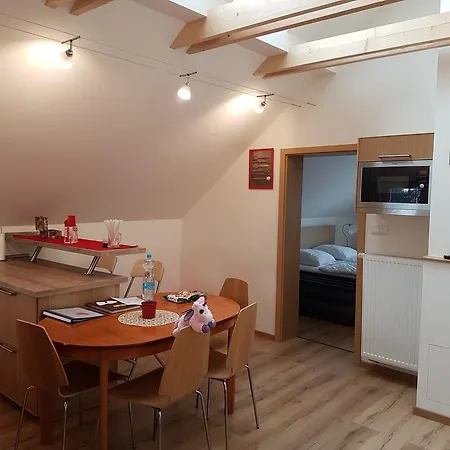Anna And Ondra Apartman *
